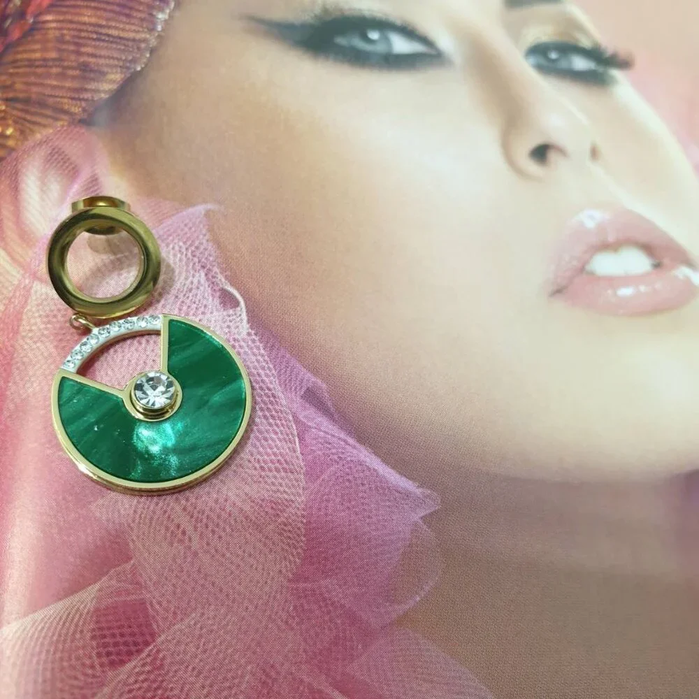 Fashion Emerald Green Dangle Earrings Mother of Pearl Women Jewelry Accessory